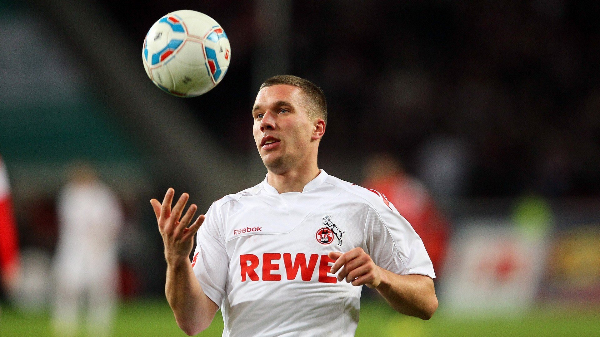 世界杯：赛前热身曲由队内投票决定 音乐成为“隐形战术武器”